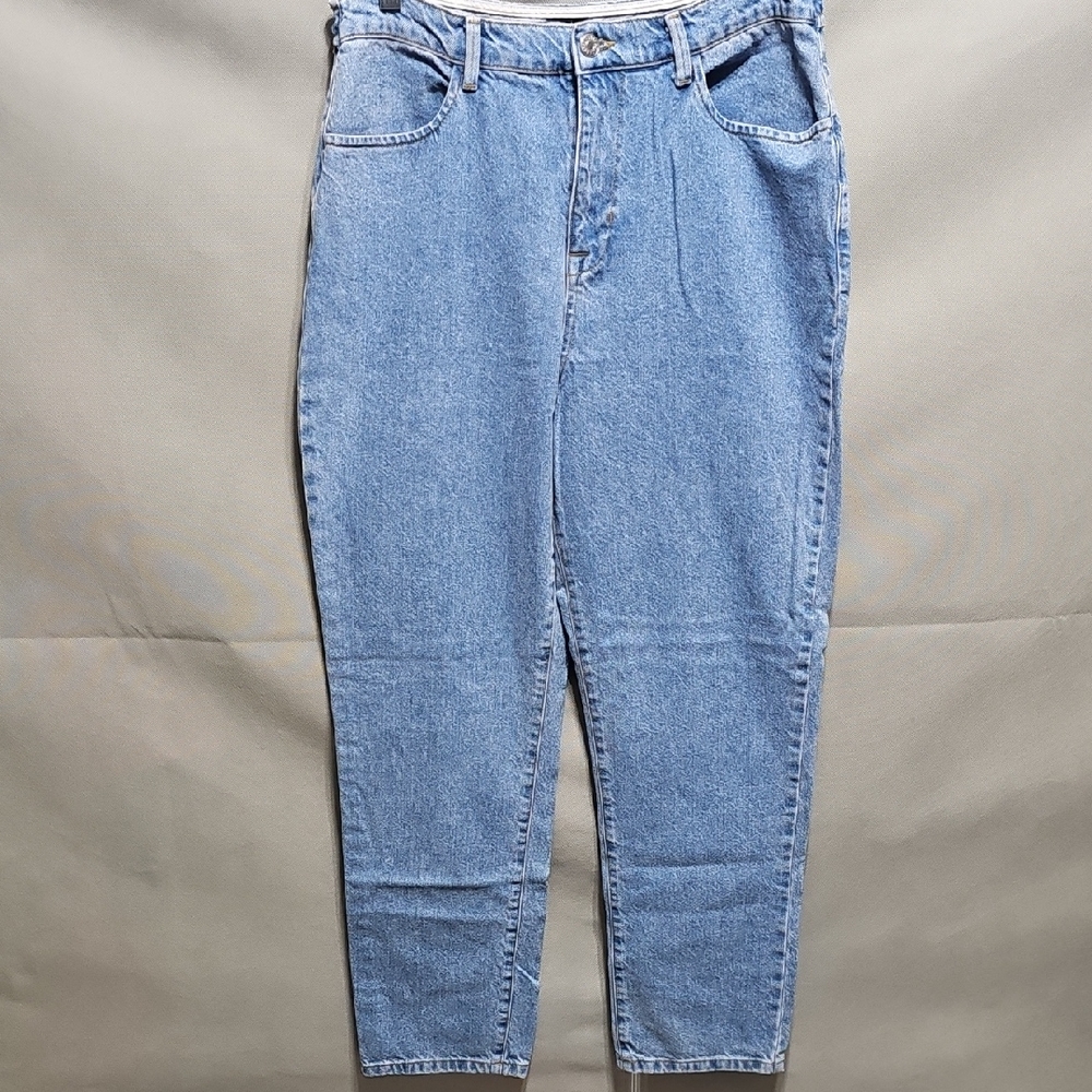 Classic Blue Women's Jeans With Fuax Thong